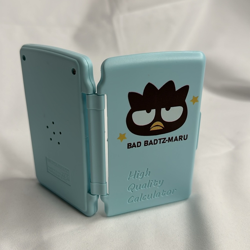 Sanrio Bad Badtz-Maru 8-Digit Mini Portable Calculator - Picture 3 of 8